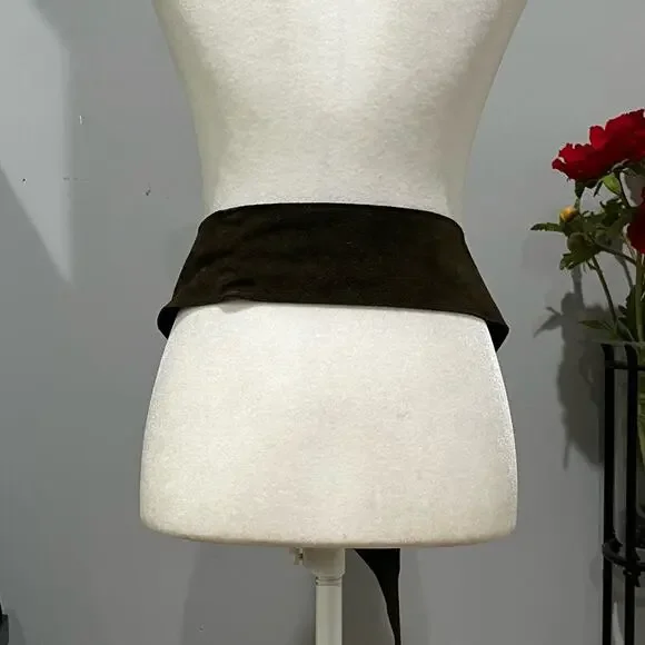 NEW Lake Shore Drive Suede Boho Crystal Flower Vintage Buckle Wide Waist Belt L
